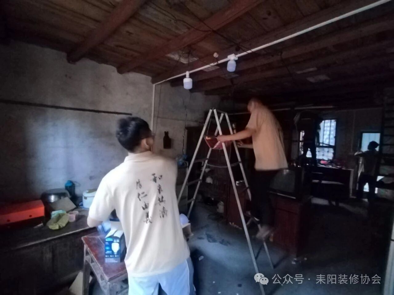 0073861f6b75631786bb19d6855144fc.jpg